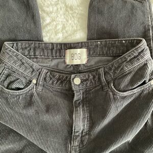 BDG Mom High Rise Corduroy Pants 28 Black